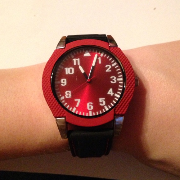 Red & black rubber band mens watch red& white face - Picture 4 of 4