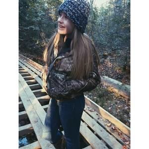 Meet your Posher, Ashlee