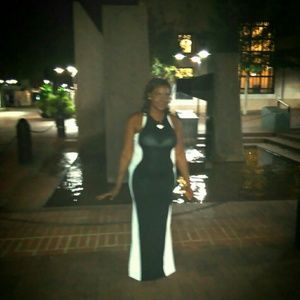 Meet your Posher, Renee