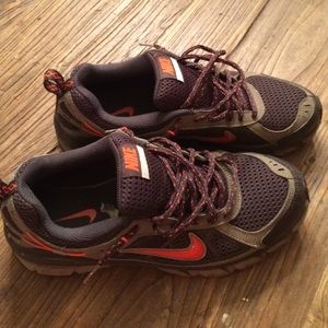 Mens Nike Air Trail Ridge Shoes