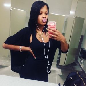 Meet your Posher, Jazmine