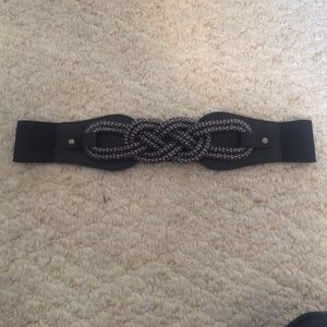 Taking down on 1/17(sunday). Elastic belt