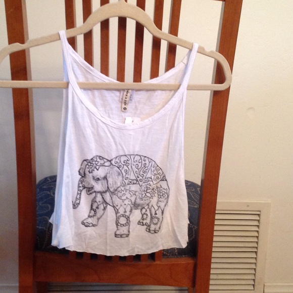 LF Elephant Top NWT