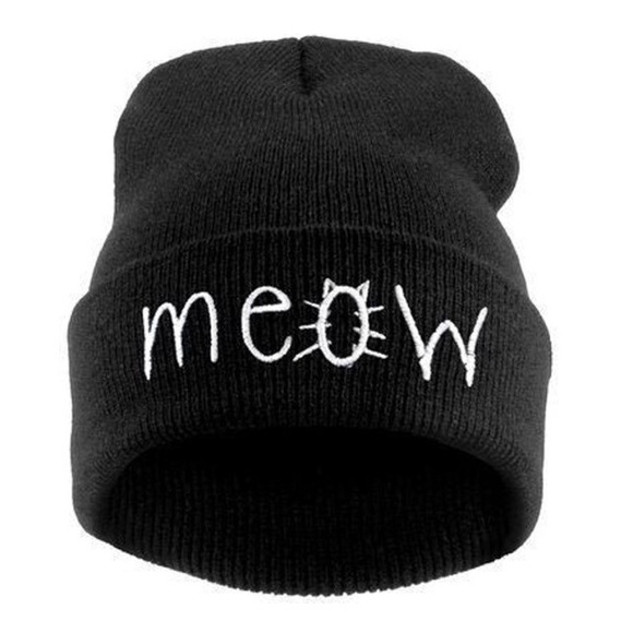 Accessories - Black Graphic Beanie