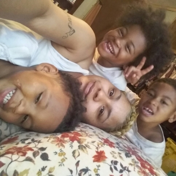 Meet your Posher, Jenell - Picture 1 of 1