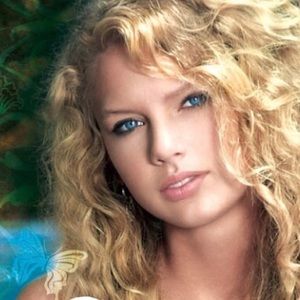 Meet your Posher, Ella