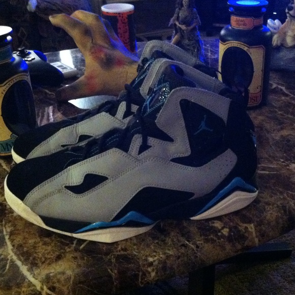 Air Jordan True Flight Colorway