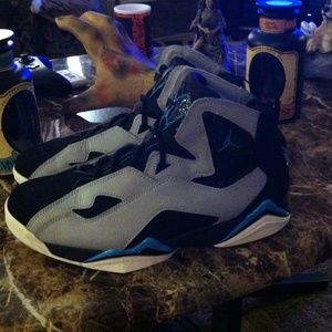 Air Jordan True Flight Colorway