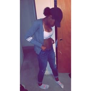 Meet your Posher, Lilian