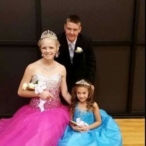 Meet your Posher, Sarah