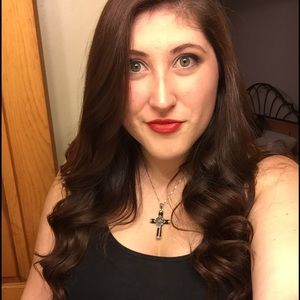 Meet your Posher, Erica