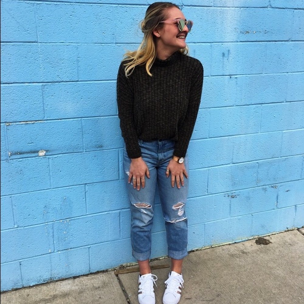 Meet your Posher, Delani