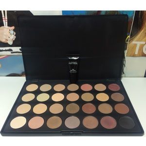 Pro Neutral Eyeshadow Palette & MAC Prep+Prime