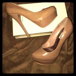 Beautiful Taupe Pumps (7)