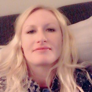 Meet your Posher, Ash-cavanaugh