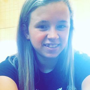 Meet your Posher, Halie