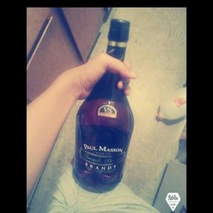 Meet your Posher, Julia