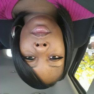 Meet your Posher, Robin