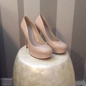 Aldo shoes in nude.