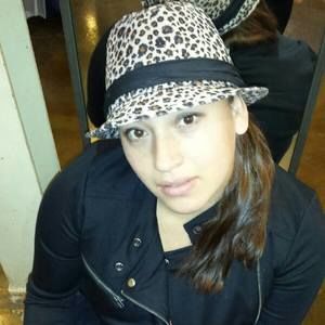 Meet your Posher, Anel