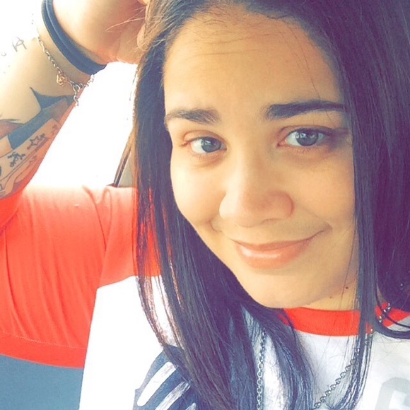 Meet your Posher, Tiana - Picture 1 of 1