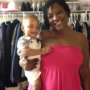 Meet your Posher, Amina