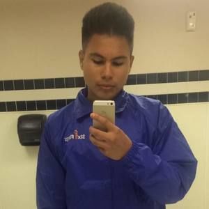 Meet your Posher, Kenneth