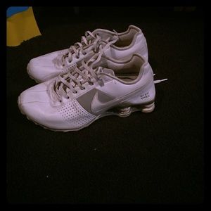 Women's Nike Shox size 7