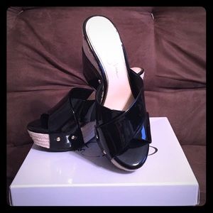 Cute & stylish Jessica Simpson wedge heels.