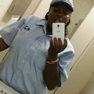 Meet your Posher, Kandance