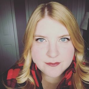 Meet your Posher, Linda