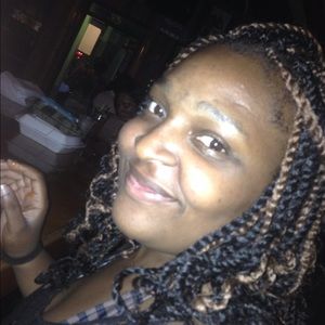 Meet your Posher, Shanika