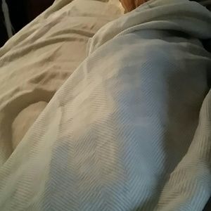 Meet your Posher, Lorie