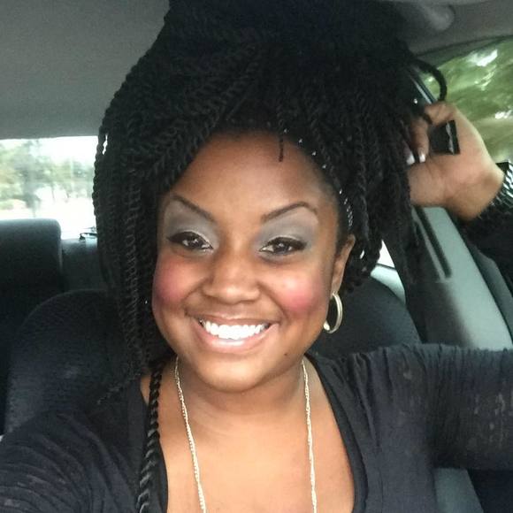 Meet your Posher, Jenell