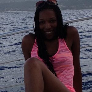 Meet your Posher, Sheena