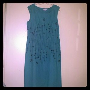 Green embroidery dress