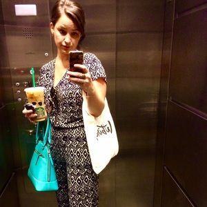 Meet your Posher, Anne kash