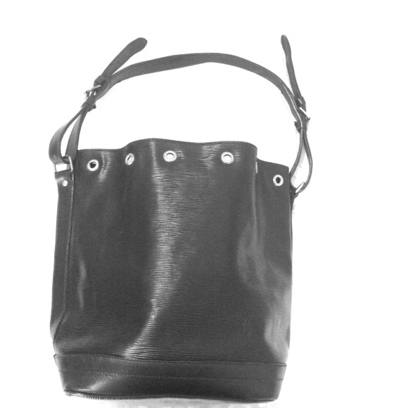 Louis Vuitton Epi Noe - Black - Vintage