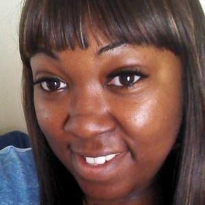 Meet your Posher, Whitney