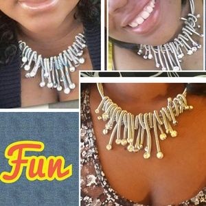 ????UNWIND SILVER & BLING NECKLACE