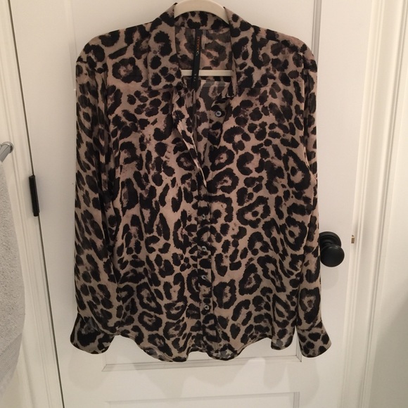 OverSized leopard blouse