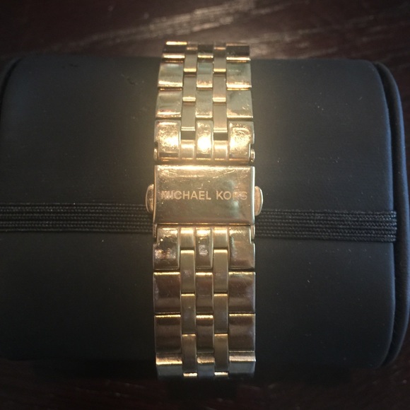 Michael Kors Wrist Watch - Picture 2 of 3