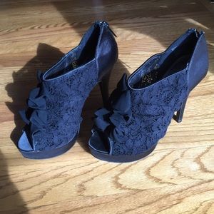 Lace booties never used them kk kollection