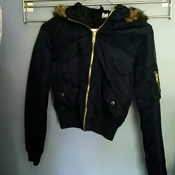H&m cropped jacket