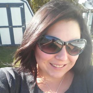 Meet your Posher, Felicia