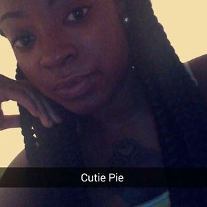 Meet your Posher, Norma