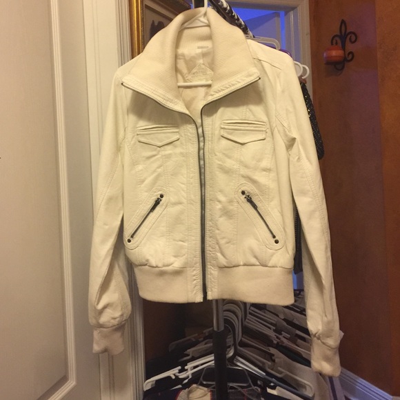 White faux leather jacket, large