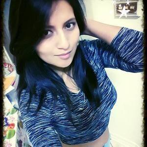 Meet your Posher, Dalia