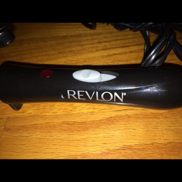 Revlon perfect heat jumbo waver, 3 barrel - Picture 3 of 4