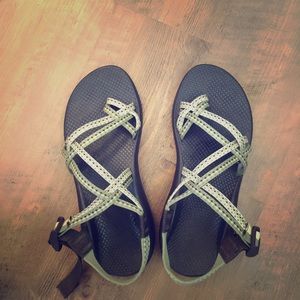 Size 10 Women's ZY/2 Yampa Chacos